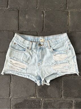 Billabong drift away light blue Jean shorts size 26